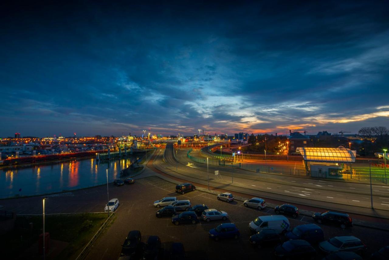 Hotel Lands End Den Helder Buitenkant foto